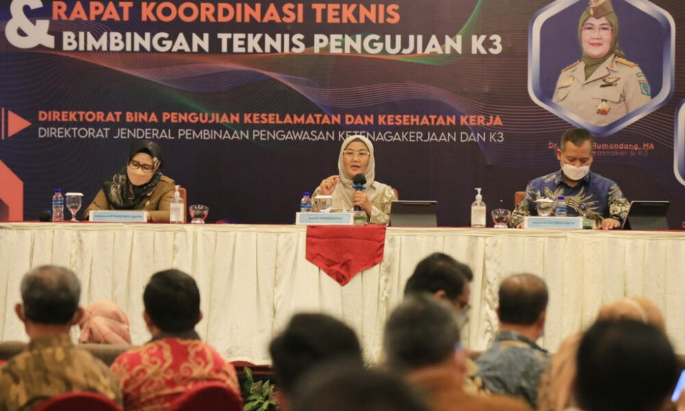 Kemnaker Luncurkan Bimtek K3 Risk Assesment Kelistrikan - Pantausidang