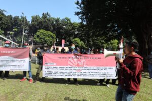 Demo Komasi depan KPK