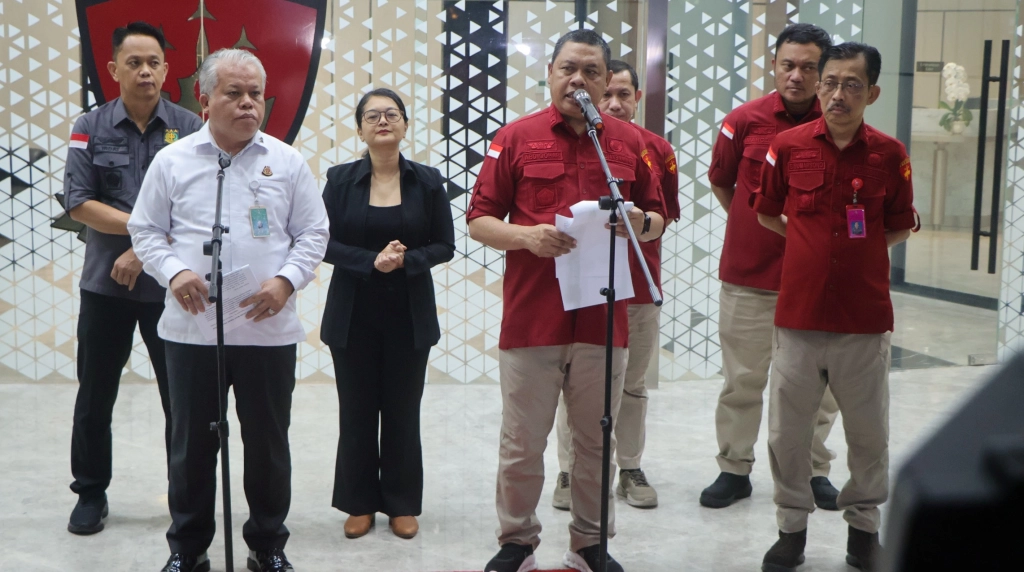 Dirdik Jampidsus Abdul Qohar konpers tersangka Ketua Cyber Army M. Adhiya Muzakki