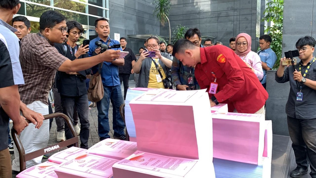 Minyak mentah pelimpahan berkas ke PN Jakpus