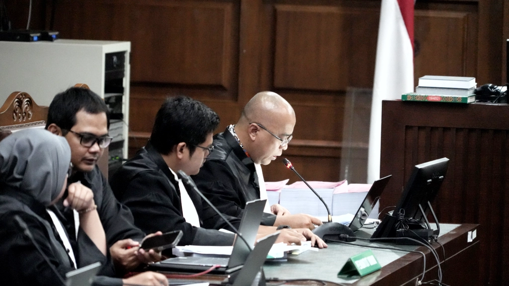 Tuntutan Kerry Riza Chalid 